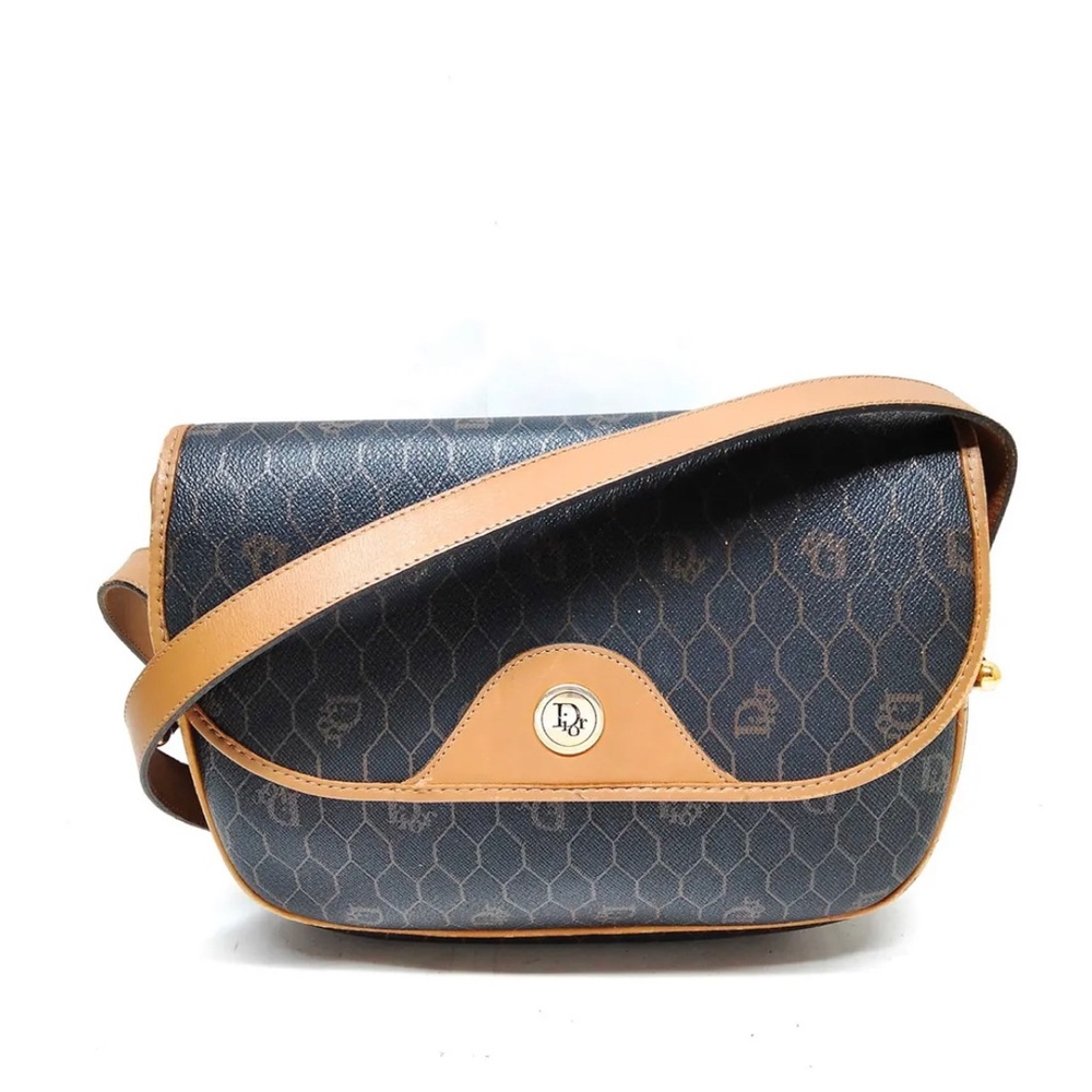 🔥 Dropping Soon 🔥 Christian Dior Crossbody Bag